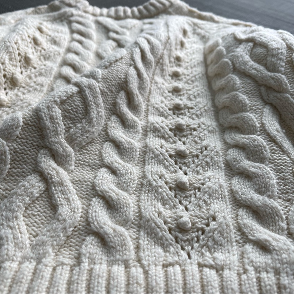 Zara Cable Knit Short Sleeve Sweater